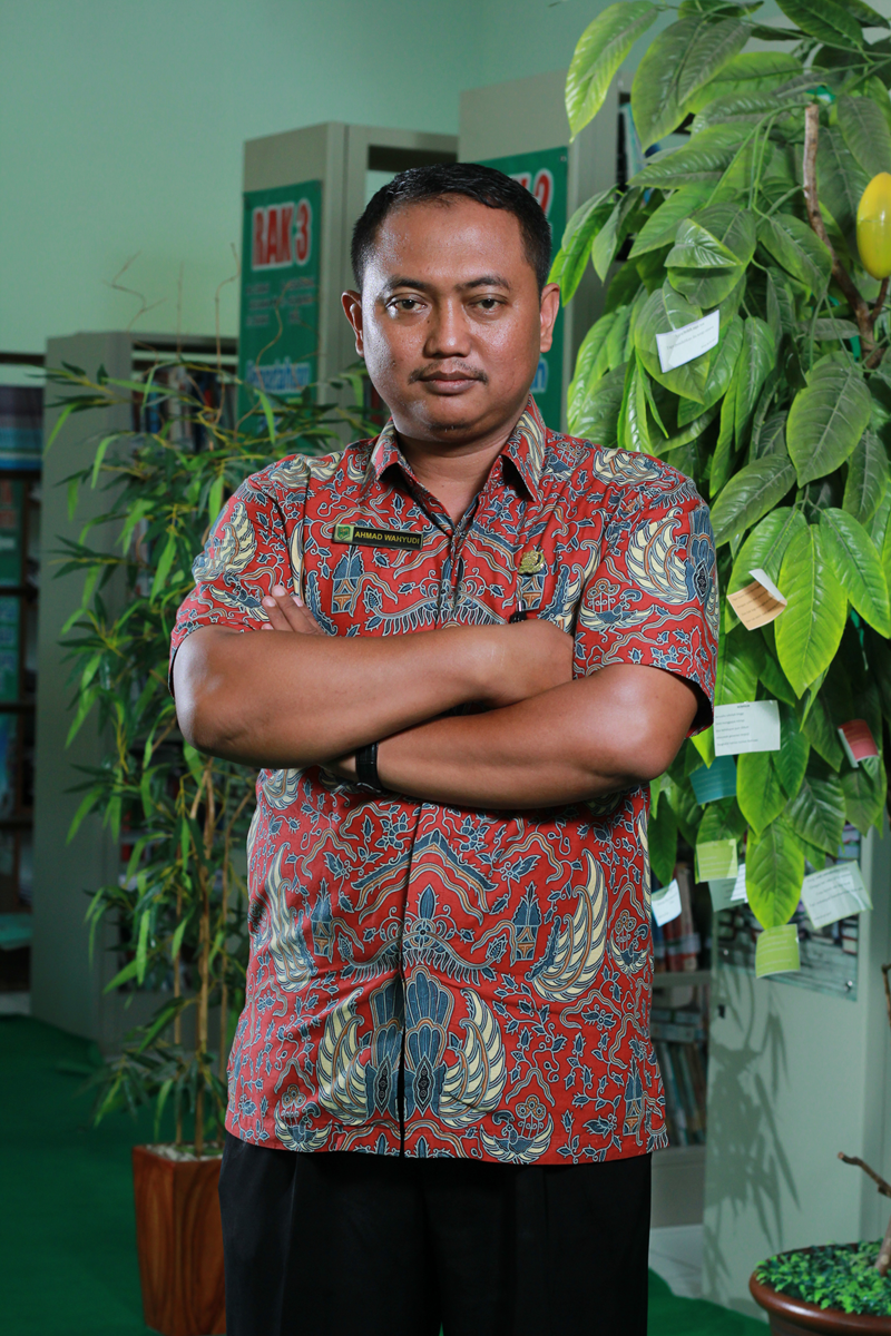 AHMAD WAHYUDI, S.PD